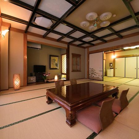 Hotel Housenkaku Беппу Екстер'єр фото